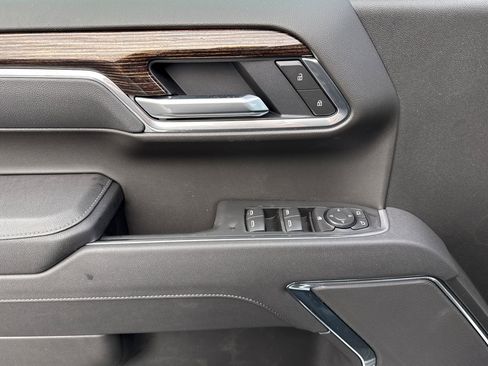 New 2026 GMC Sierra 1500 Elevation image 12