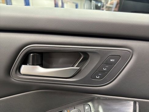 Used 2025 Nissan Rogue SV w/ Rock Creek Premium Package image 19