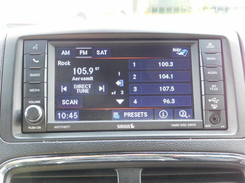 Used 2019 Dodge Grand Caravan GT image 12