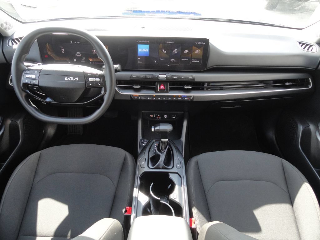 Used 2026 Kia K4 FWD image 6