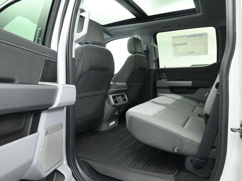 New 2026 Ford F350 XLT w/ XLT Premium Package image 17