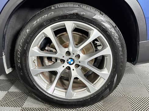 Used 2021 BMW X5 xDrive40i w/ Premium Package 2 AWD/4WD image 35