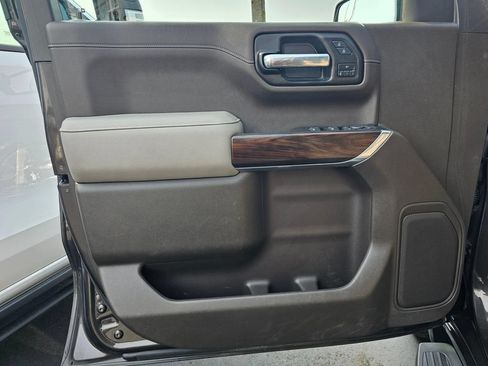 Used 2021 GMC Sierra 1500 SLT w/ SLT Premium Package AWD/4WD image 21