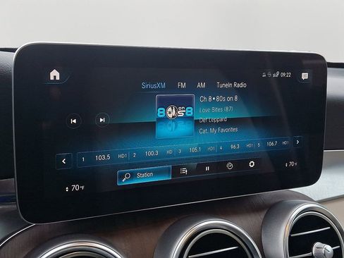 Used 2022 Mercedes-Benz GLC 300 4MATIC image 18