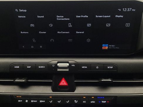 Used 2025 Kia K4 FWD image 25
