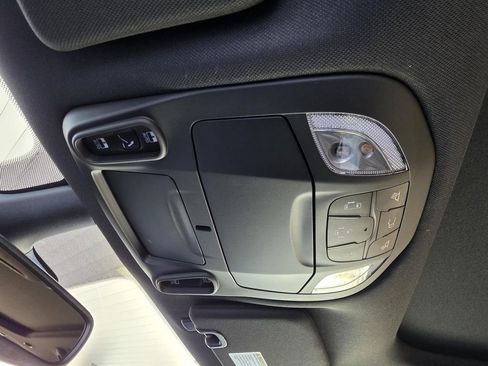 New 2026 Chrysler Pacifica Limited w/ Uconnect Theater Family Group AWD/4WD image 40