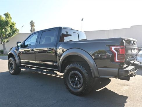 Used 2018 Ford F150 Raptor w/ Equipment Group 802A Luxury image 8