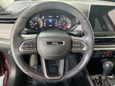 Used 2022 Jeep Compass Limited AWD/4WD image 11