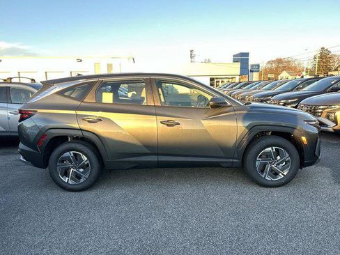 New 2026 Hyundai Tucson Blue SE w/ Tow & Go Package image 2