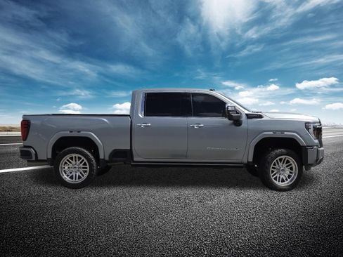 Used 2024 GMC Sierra 2500 Denali Ultimate AWD/4WD image 21