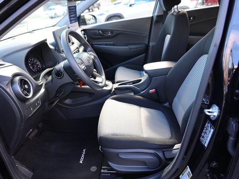 Certified 2023 Hyundai Kona SE image 17