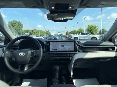 Used 2025 Toyota Camry XLE w/ Premium Plus Package FWD image 12