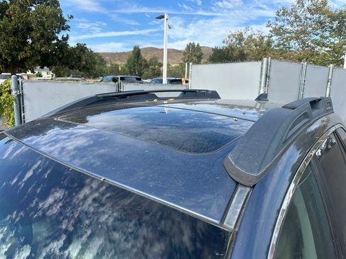 Used 2017 Subaru Outback 2.5i Limited AWD/4WD image 7