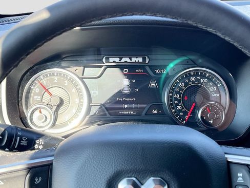Used 2025 RAM 1500 Big Horn AWD/4WD image 12