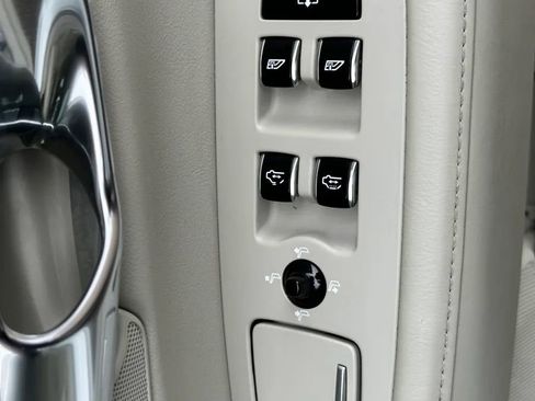 Used 2020 Volvo S90 T6 Inscription image 24