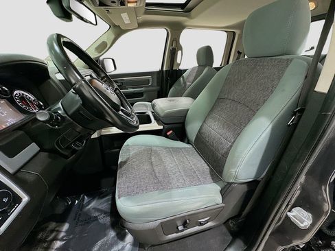 Used 2019 RAM 1500 Lone Star w/ Rambox Value Package image 21