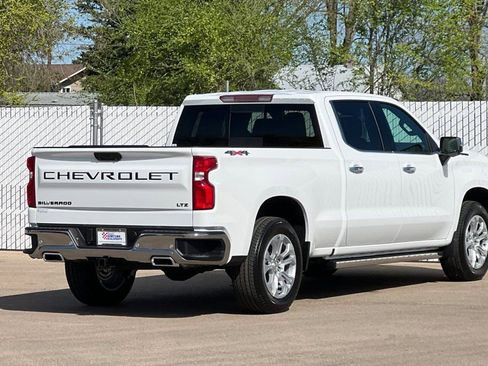 New 2026 Chevrolet Silverado 1500 LTZ w/ LTZ Premium Package AWD/4WD image 4