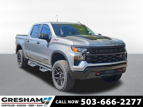 Used 2023 Chevrolet Silverado 1500 Custom Trail Boss AWD/4WD image 1