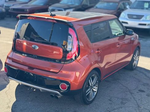 Used 2018 Kia Soul ! w/ Tech Package FWD image 16