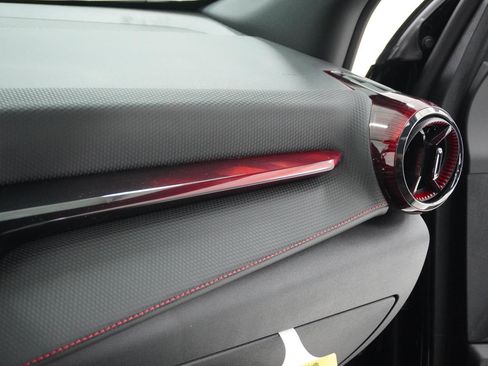 New 2026 Chevrolet Equinox RS w/ Convenience Package III image 30