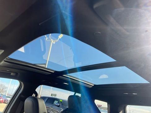 New 2026 Chevrolet Traverse High Country w/ LPO, Floor Liner Package image 33