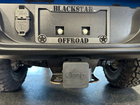 Used 2021 Jeep Gladiator Rubicon w/ Cold Weather Group image 14