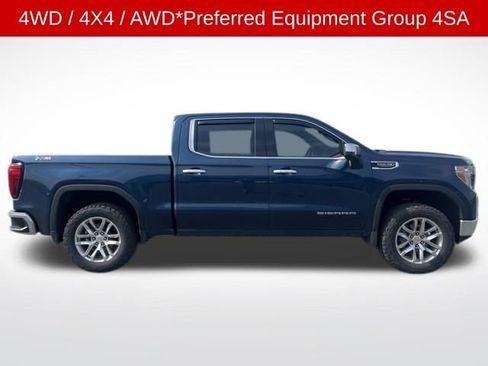 Used 2022 GMC Sierra 1500 SLT w/ SLT Premium Plus Package AWD/4WD image 4