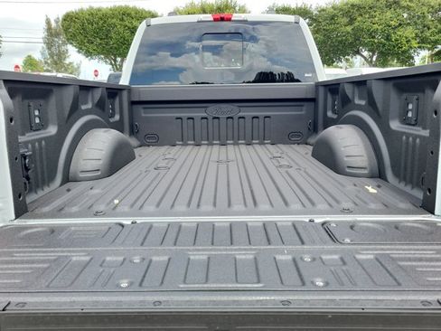 New 2026 Ford F350 Lariat w/ Black Appearance Package AWD/4WD image 11
