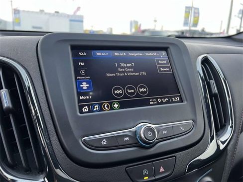 Certified 2023 Chevrolet Equinox RS image 32