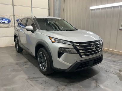 Used 2025 Nissan Rogue SV
