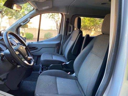 Used 2017 Ford Transit 350 XLT RWD image 25