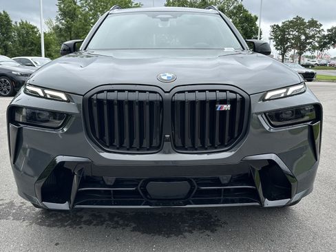 Used 2026 BMW X7 M60i AWD/4WD image 3