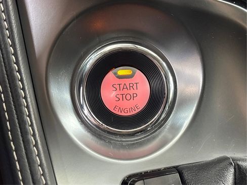 Used 2016 Nissan Maxima 3.5 SV FWD image 39