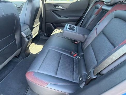 Used 2025 Chevrolet Equinox RS w/ Convenience Package III AWD/4WD image 16