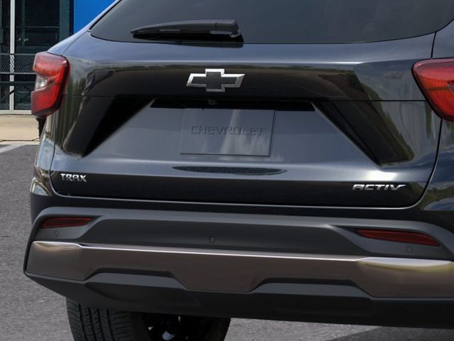 New 2026 Chevrolet Trax ACTIV w/ Sunroof Package FWD image 14