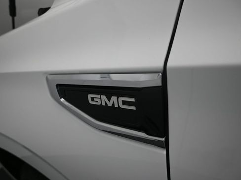 Used 2022 GMC Yukon SLT w/ SLT Premium Package AWD/4WD image 41