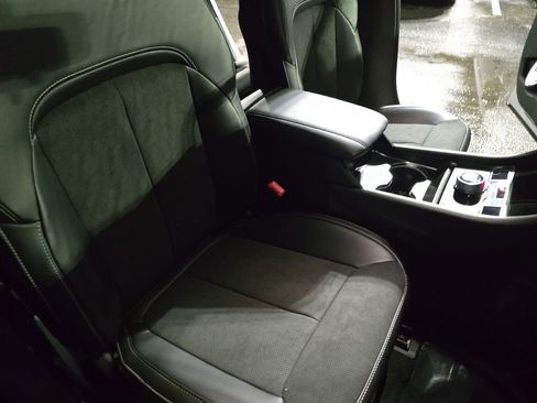 New 2026 Jeep Grand Cherokee Altitude RWD image 10