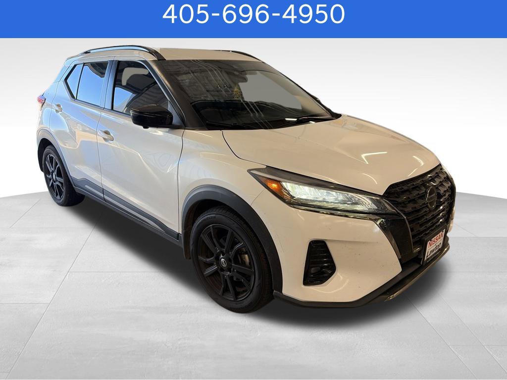Used 2021 Nissan Kicks SR w/ SR Premium Package FWD image 15
