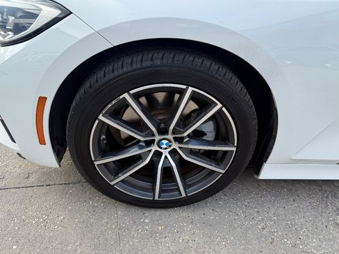 Used 2020 BMW 330i Sedan w/ Convenience Package image 9