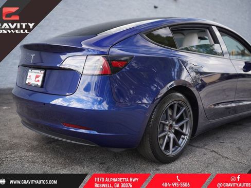 Used 2021 Tesla Model 3 Standard Range Plus image 15