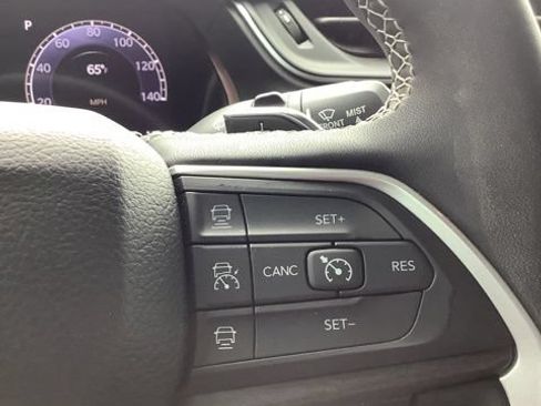 Used 2023 Jeep Grand Cherokee Limited AWD/4WD image 20