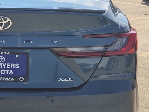 Used 2025 Toyota Camry XLE w/ Premium Plus Package FWD image 9
