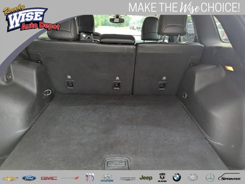 Used 2019 Jeep Cherokee Trailhawk w/ Comfort/Convenience Group AWD/4WD image 20