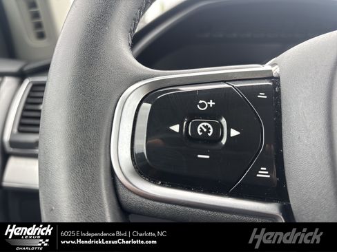 Used 2023 Volvo XC90 B5 Core w/ Protection Package Premier AWD/4WD image 1