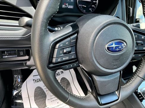 Used 2025 Subaru Forester Premium AWD/4WD image 19