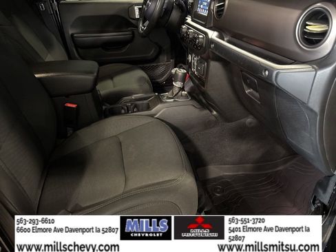 Used 2020 Jeep Gladiator Sport w/ Quick Order Package 24S image 17