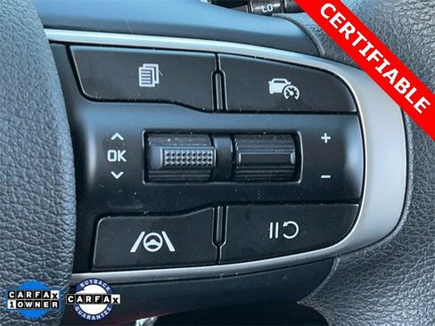 Certified 2025 Kia Sportage LX image 24