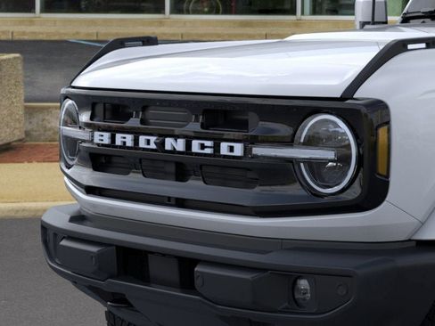 New 2026 Ford Bronco Outer Banks image 19
