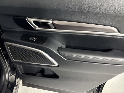 Used 2025 Kia Telluride S AWD/4WD image 21