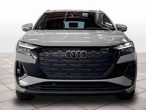 Used 2023 Audi Q4 e-tron Premium Plus w/ Premium Plus AWD/4WD image 7